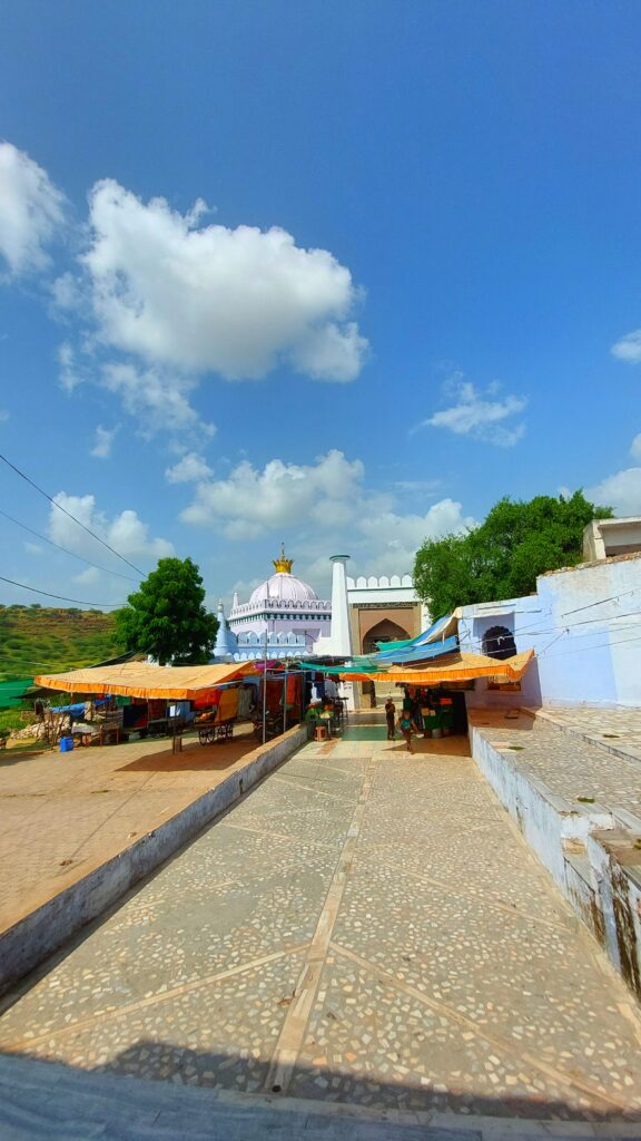 Badi Khatu Dargah Hazrat Shamsuddin Saman Diwan (R.A) Ki Dargah Badi Khatu Nagaur Sharif Rajasthan