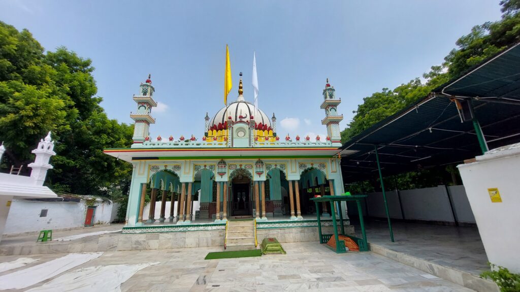 Dada Miyan Dargah Lucknow Hazrat Khwaja Mohammad Nabi Raza Shah Urf Dada Miyan Ki Dargah Sharif Lucknow 